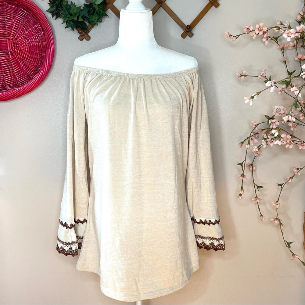 5/$25 NWT boutique lace sleeve off shoulder flowy boho tunic